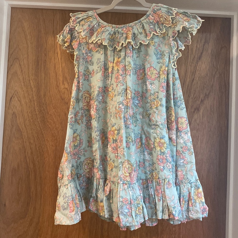 Girls summer floral dress with matching hair bow. New with tags